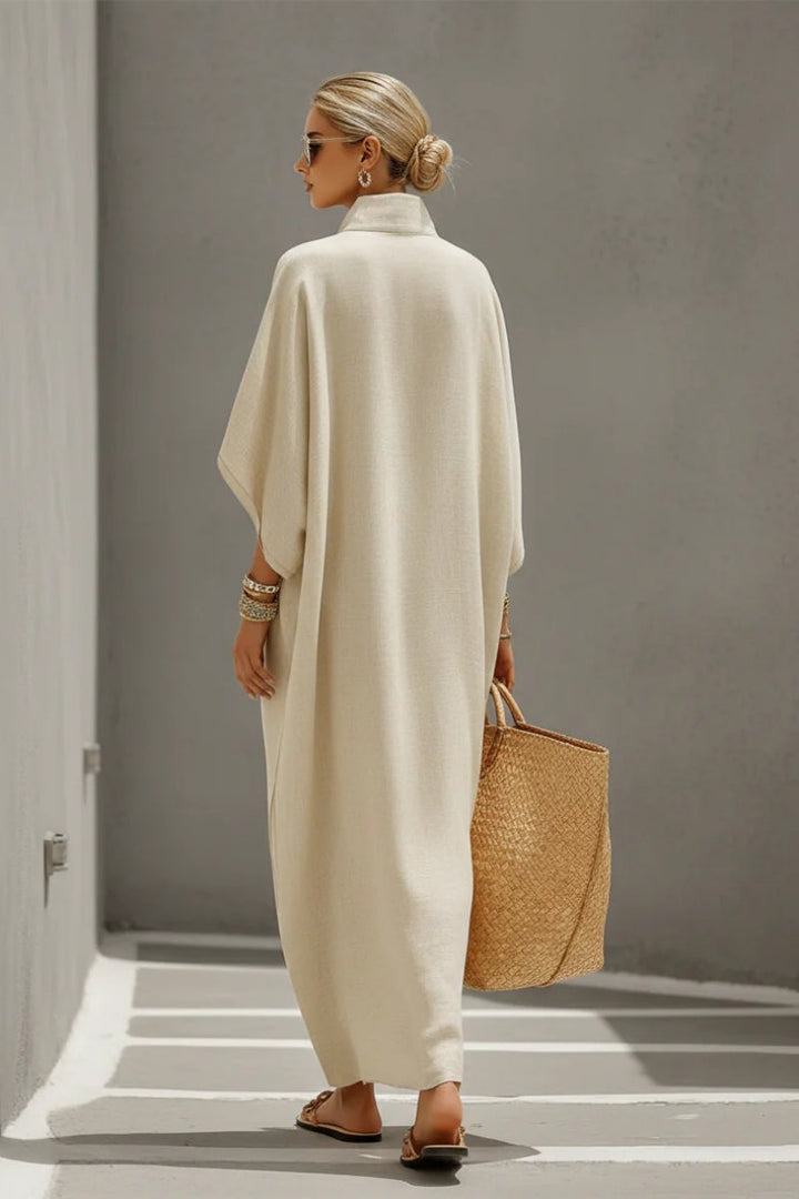 Vestido de lino color avena para mujer con cuello mao y mangas murciélago, de estilo casual chic atemporal